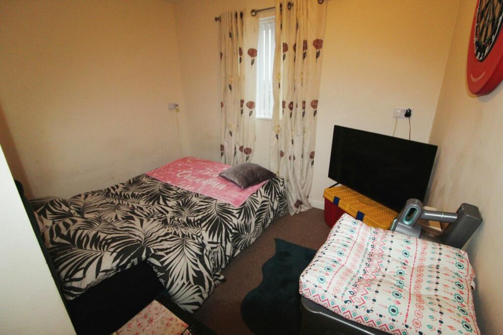 BEDROOM TWO