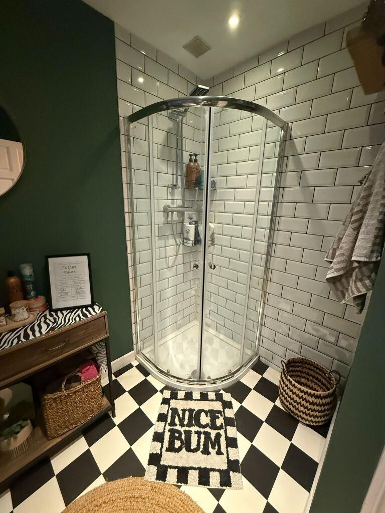 025d555d-3e7b-48a9-ae3c-32128e9c2bd3