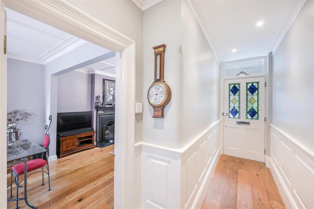 COLLEGE ROAD (17).jpg