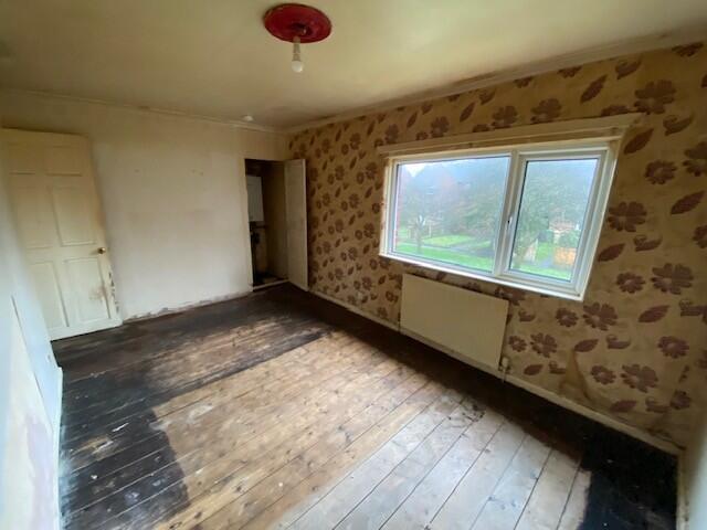 BEDROOM ONE T202502201548.jpg