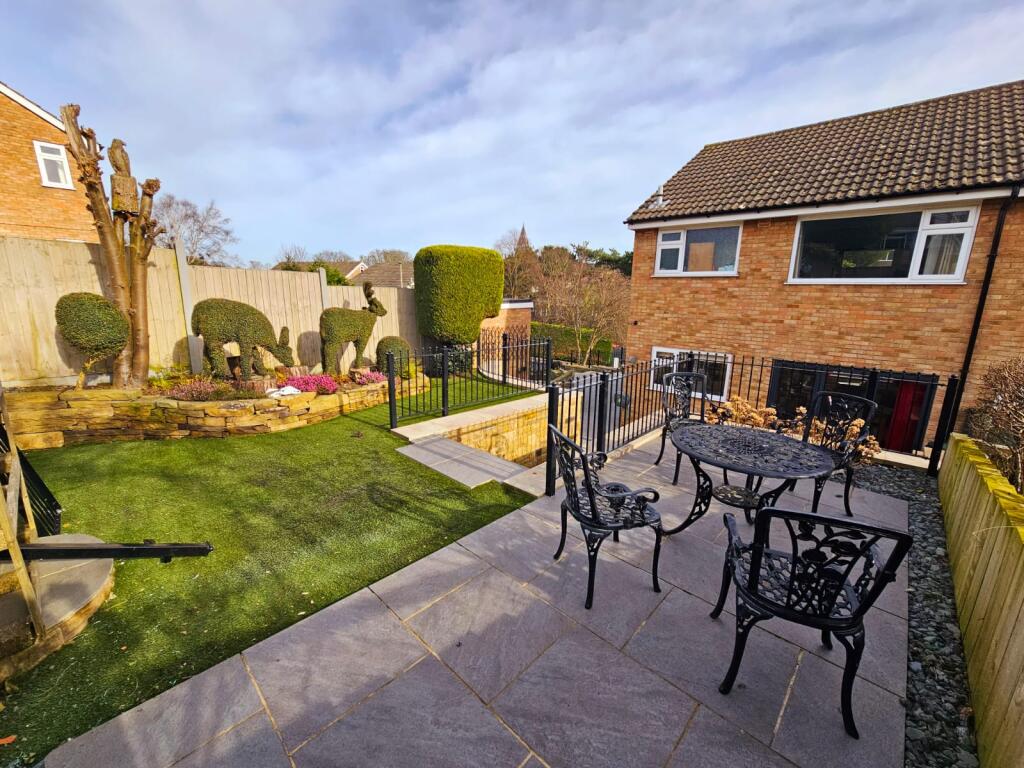 c8290bb4-e3e5-4f2f-aebf-01de6ee9a78e