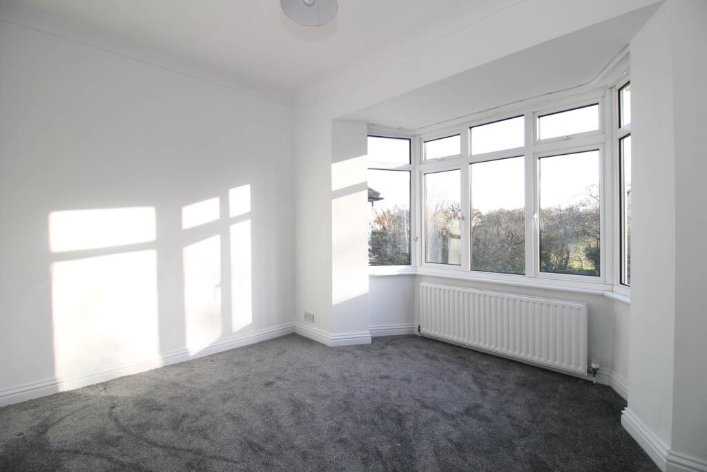 Ewell Road, Cheam Village