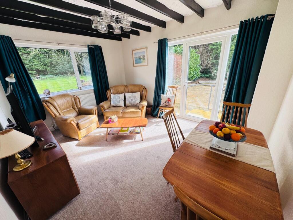 GROUND FLOOR BEDROOM (USED AS SITTING ROOM)