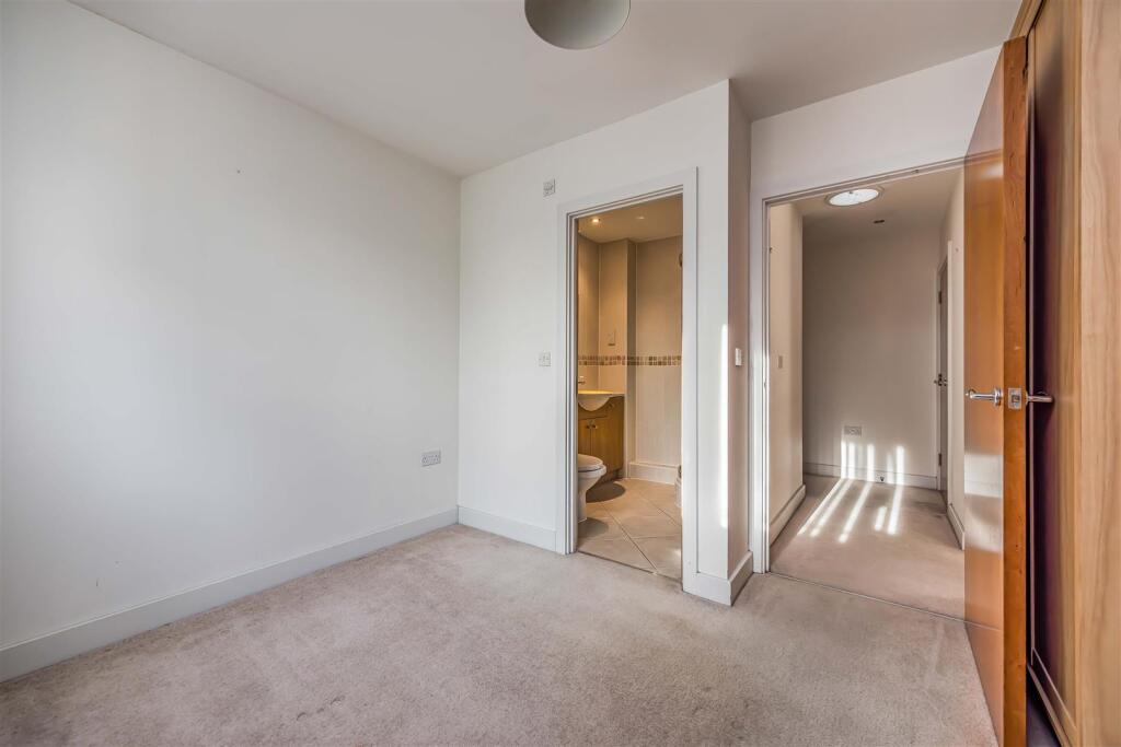 Flat 11, Ashcroft Court, 60 Winchester Road, Chand