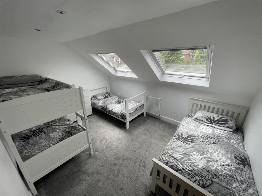 2nd Bed copy.JPG