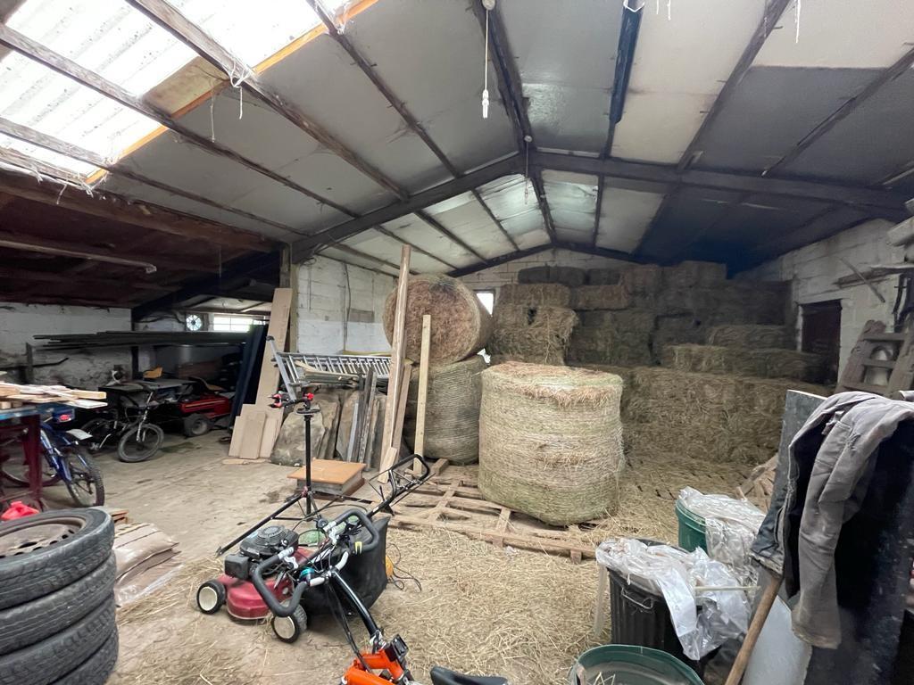 BARN