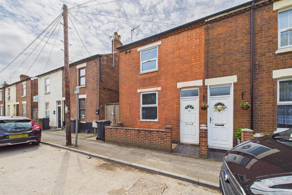 59 Great Western Road, Gloucester GL1 3PZ| Freehol