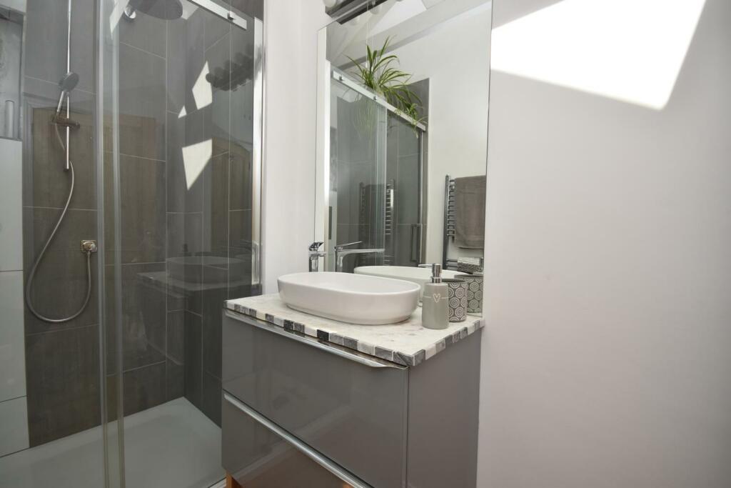 Shower  Room.