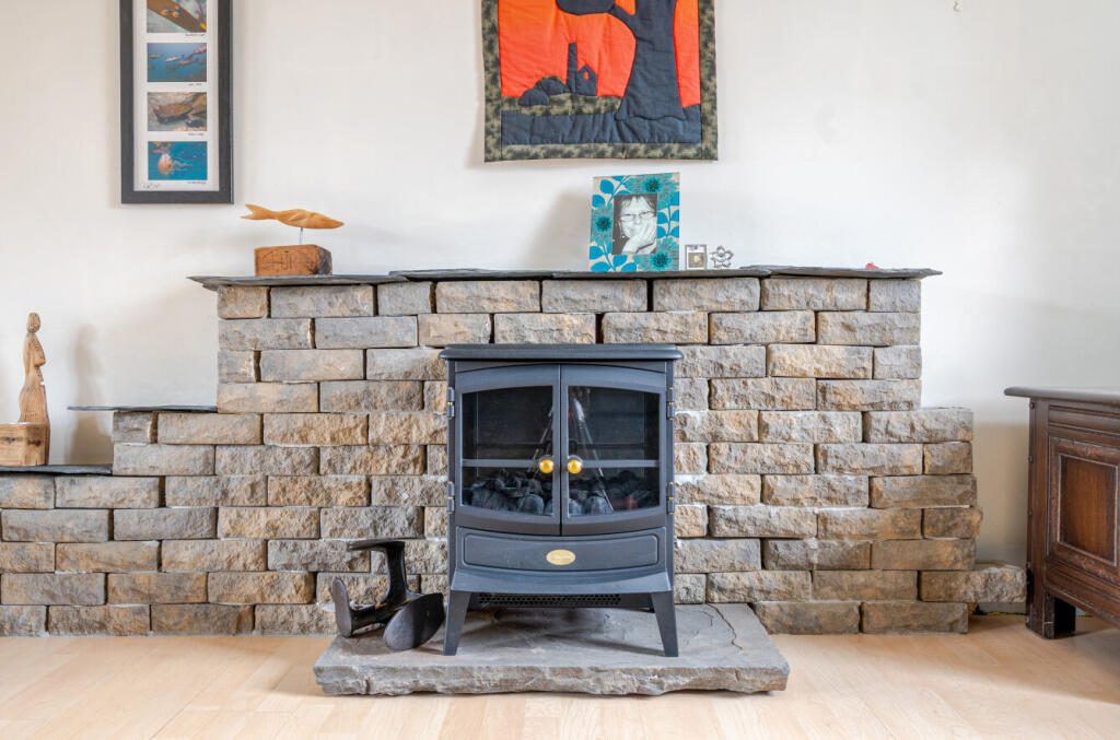 1343565-16-68a5fa...