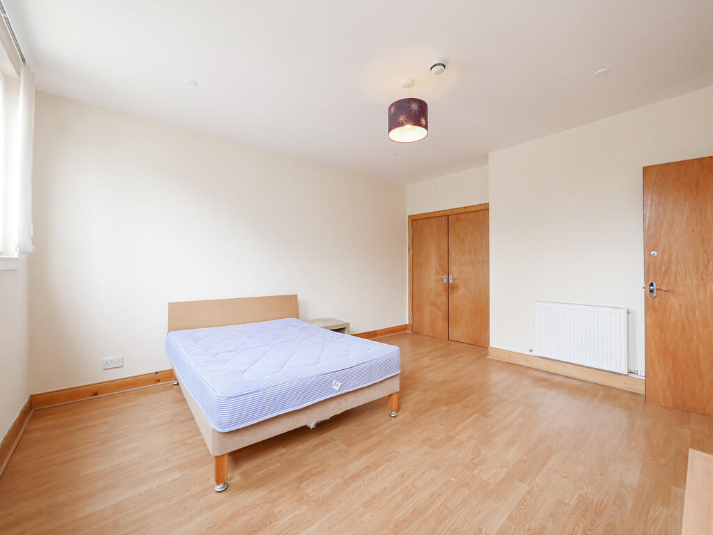 Bedroom 3-1