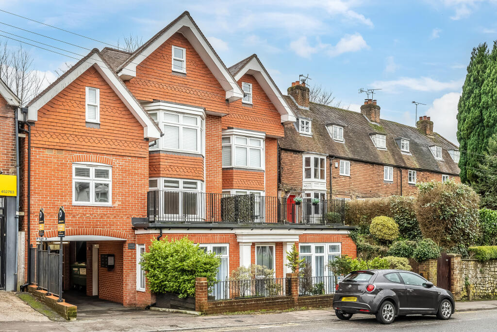Flat-8-139-London-Road-22