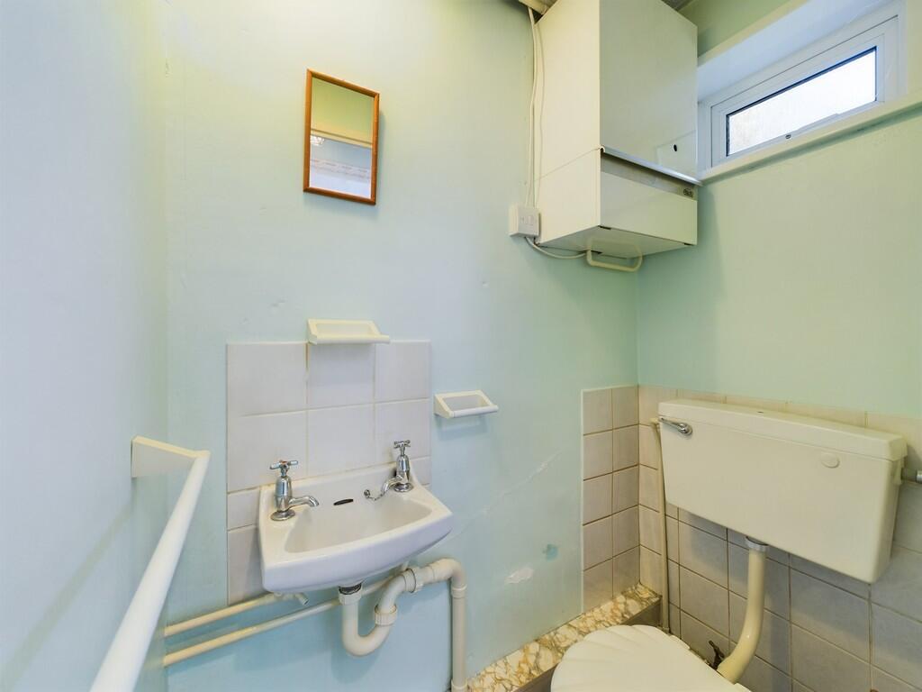 CAM02089G0-PR0311...