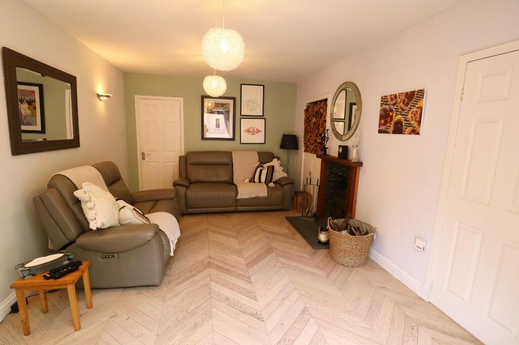 Lounge 4