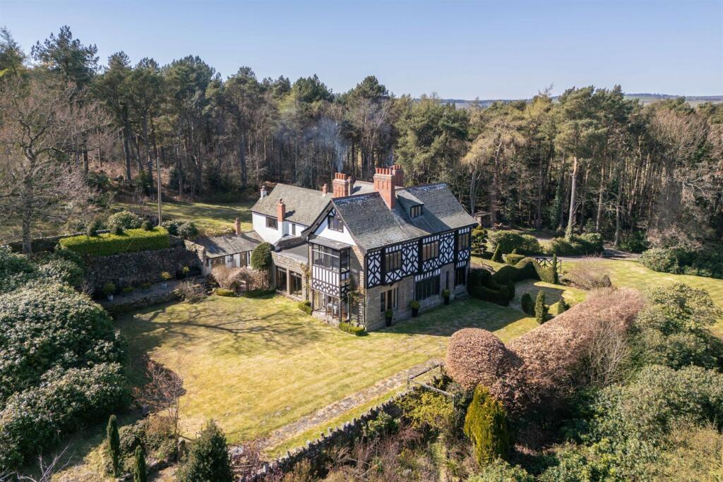 Moor Lodge