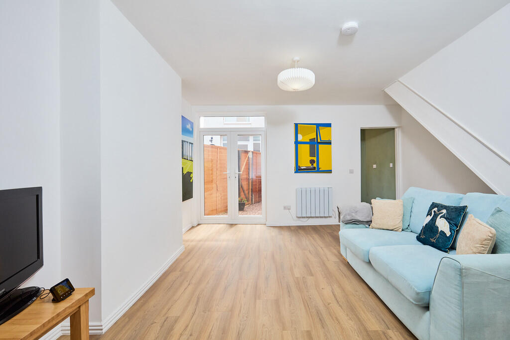 Edward Knight 202...