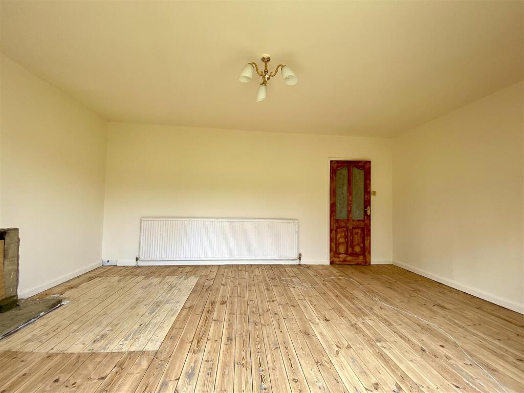Bramleys Estate Agents - Heath Close - Linthwaite 