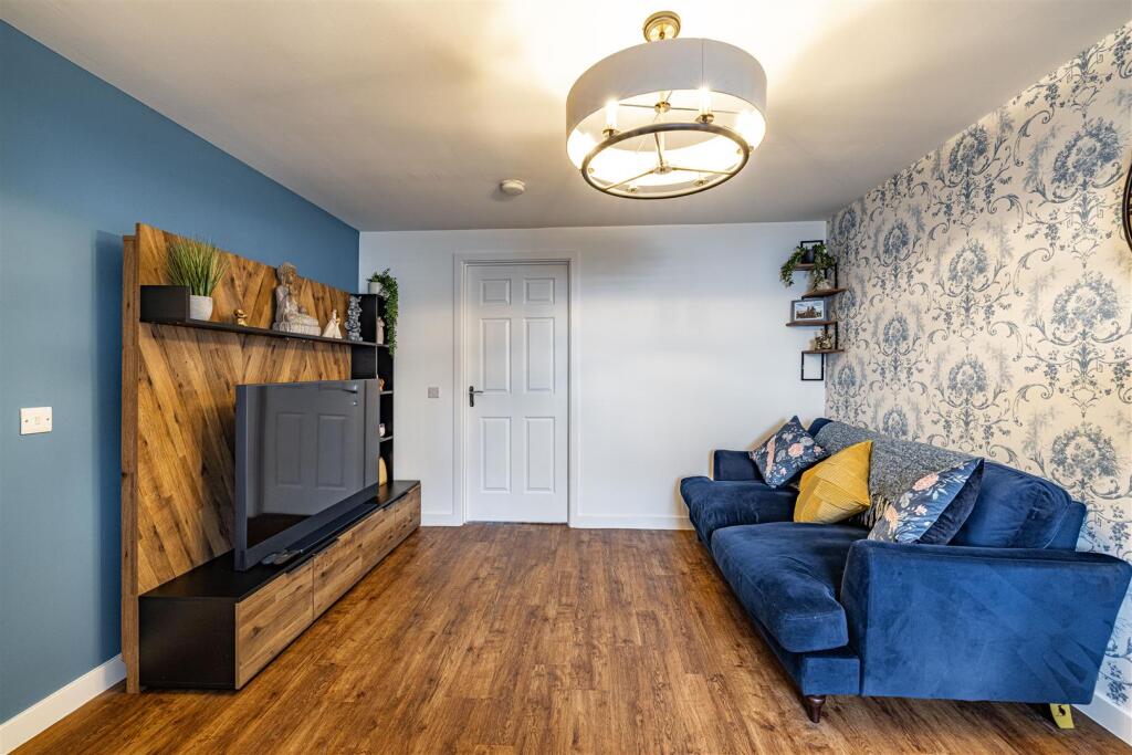 36 John Collins Crescent Galashiels 11.JPG