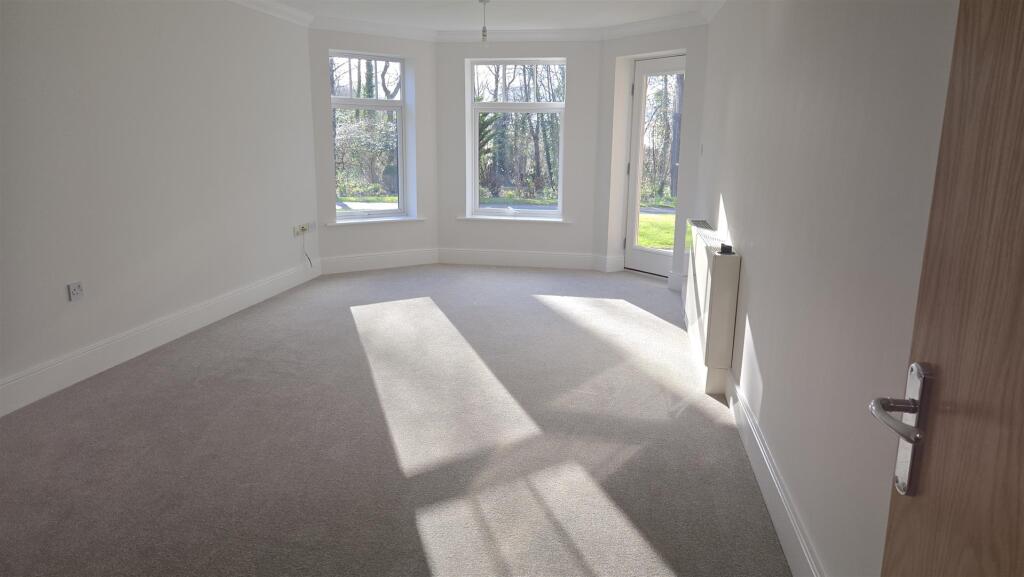 Living room.jpg