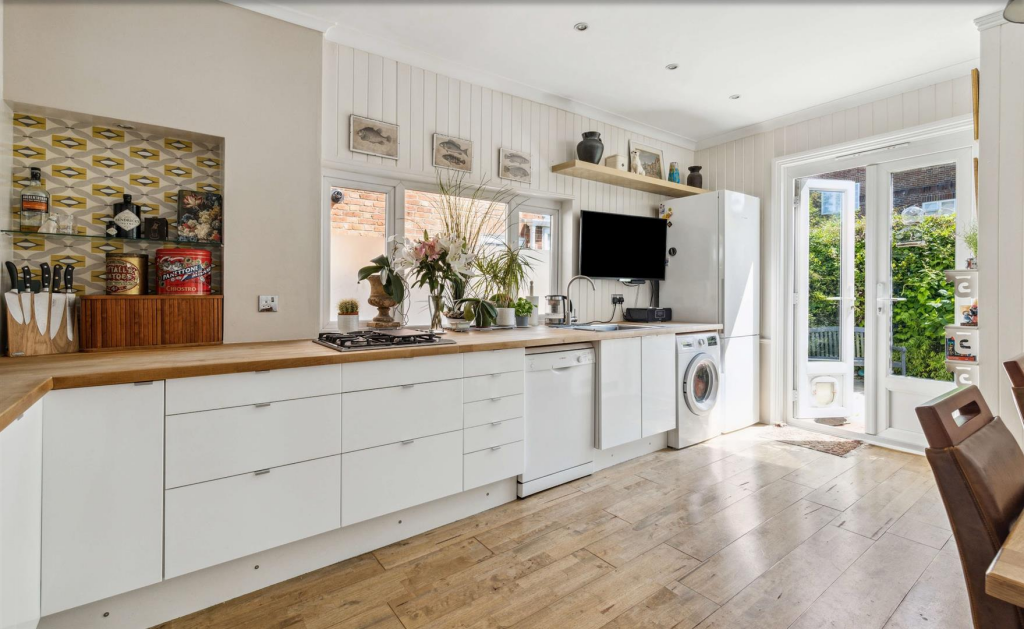Kitchen1.png