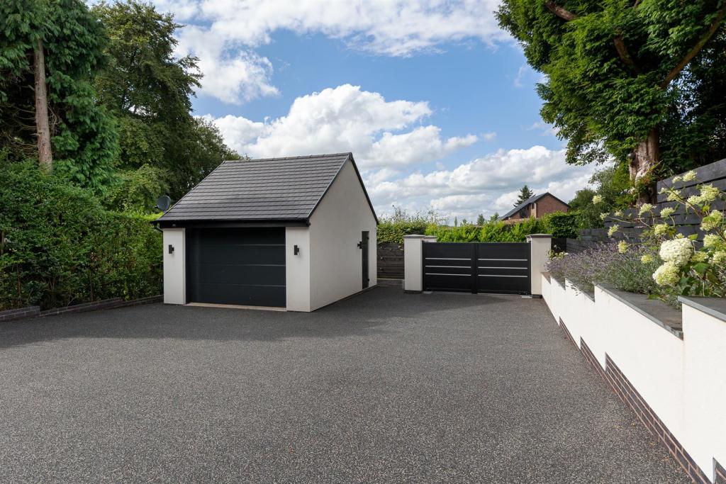 Double Garage