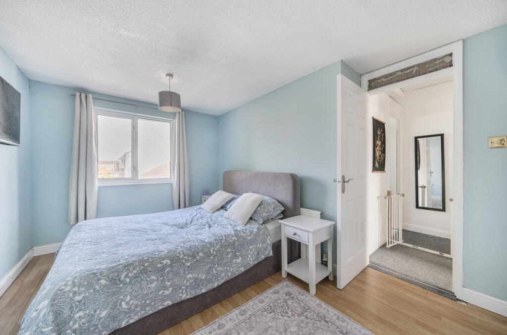 1283330146881f9ce99bf1