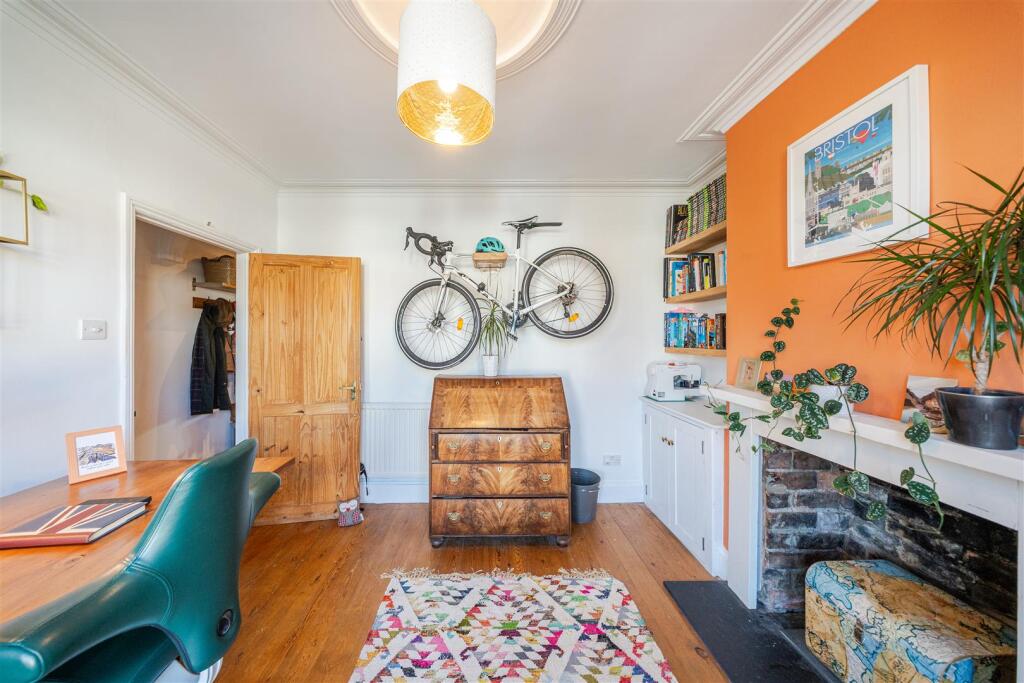 23 Greville Street2.jpg