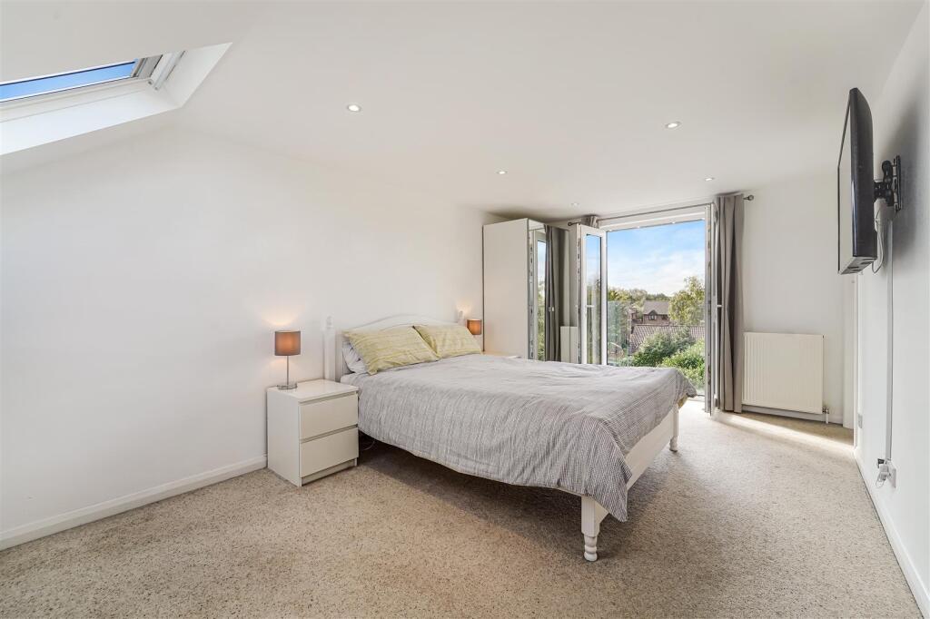 TATTENHAM GROVE (18).jpg