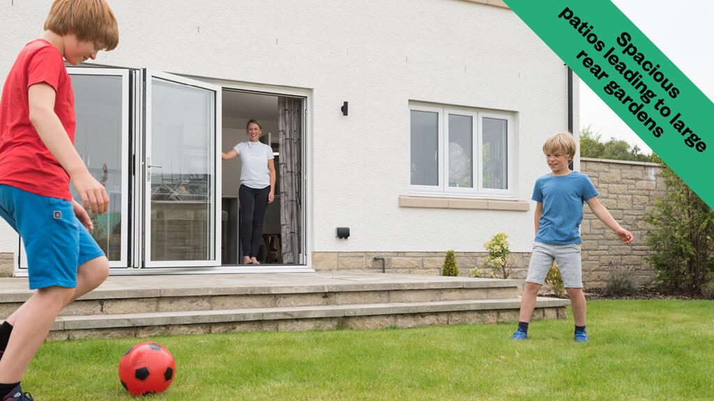 belwood oaks, penicuik