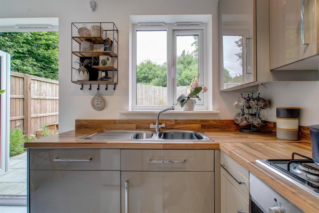 Mortimer Avenue, St Ederyns,  (15).jpg