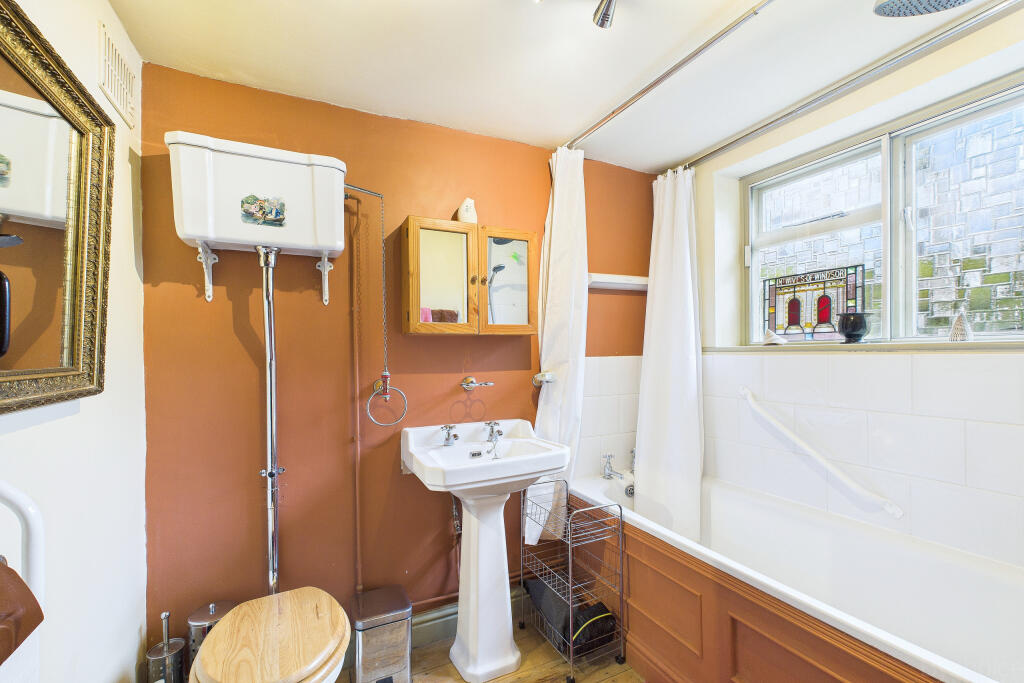 CAM05449G0-PR0029-STILL001