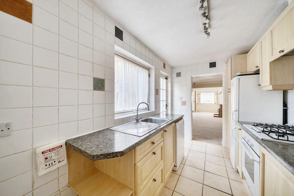 1320079-8-686bc0d...