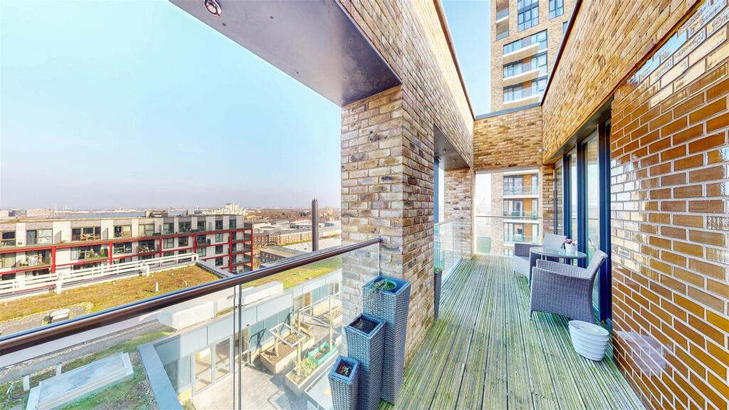75 Drummond House, 11 Victory Parade - W6gXzL0CM6P