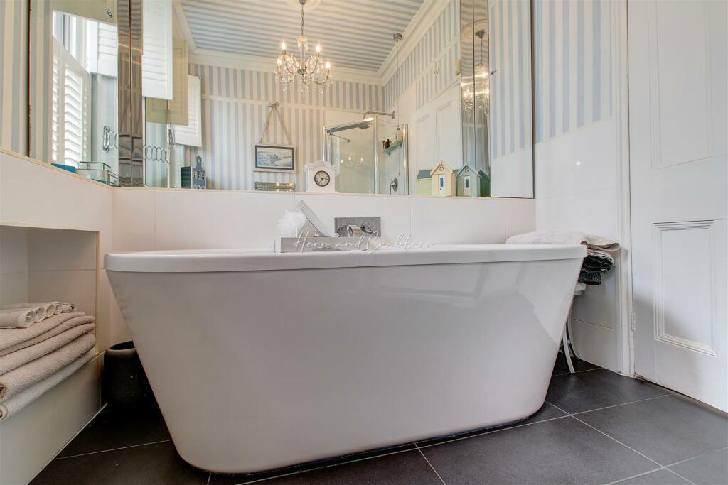 Waungron_FF_B_HernCrabtree_Llandaff_ (18).jpg