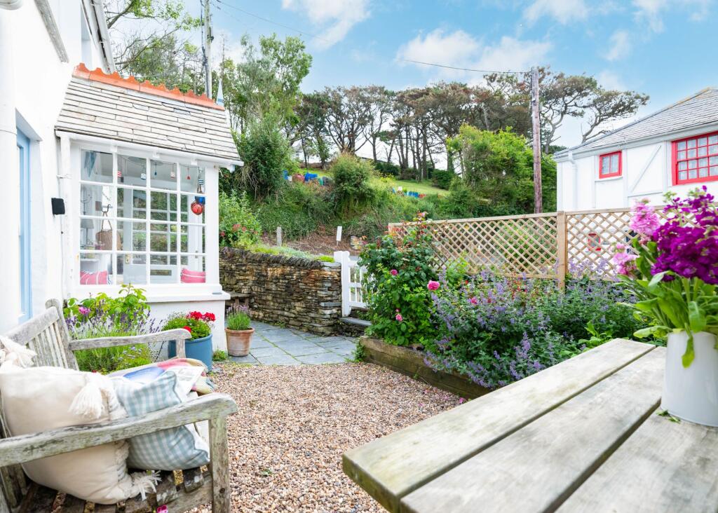 68430b0e3ff29_Shrub Cottage-3-resized