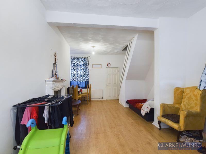 CAM01056G0-PR0389-STILL002 T202511110946.jpg