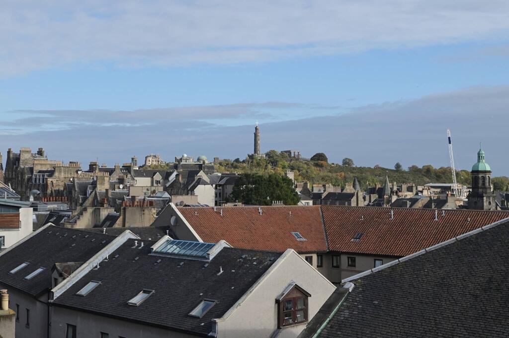 MFL7244953_635.jpg