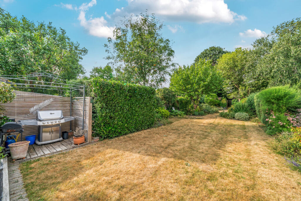 1318942-20-6866c9...