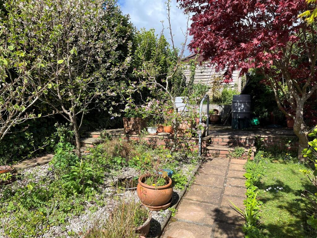Garden 3.jpg