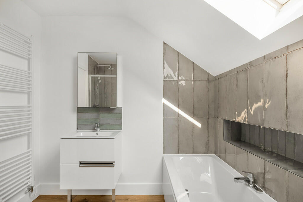 Family bathroom