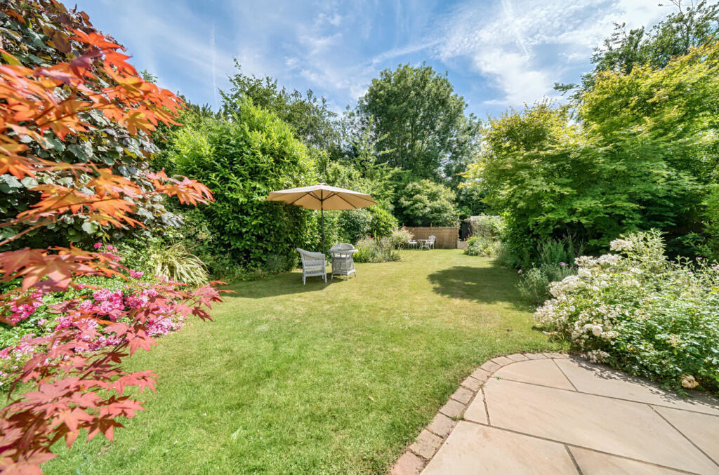 1315850-6-685ee08...