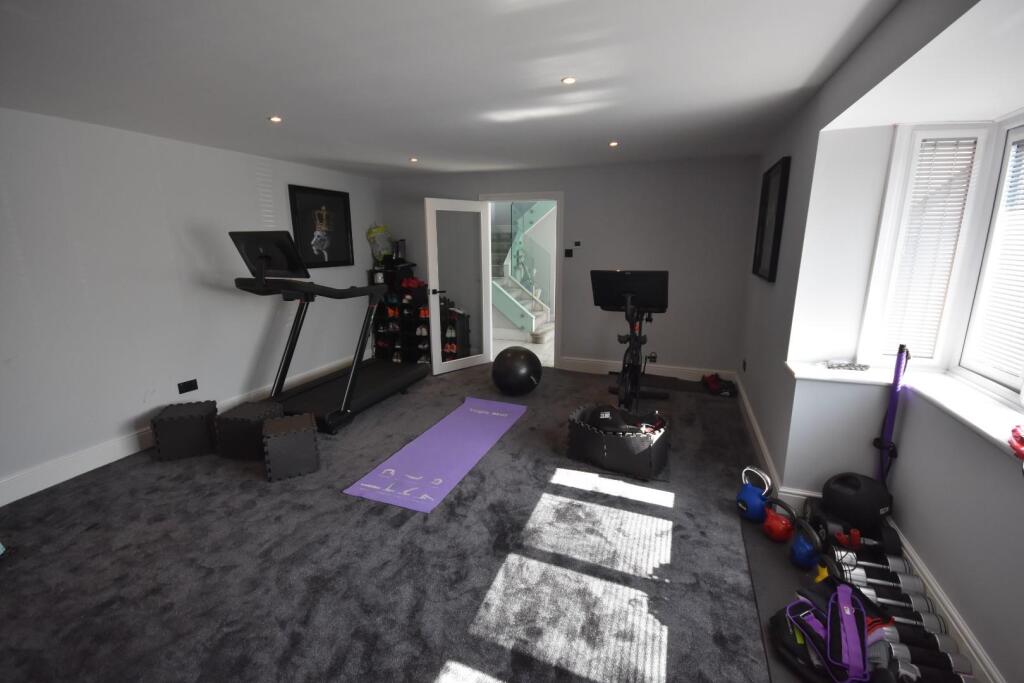 PLAY ROOM/GYM