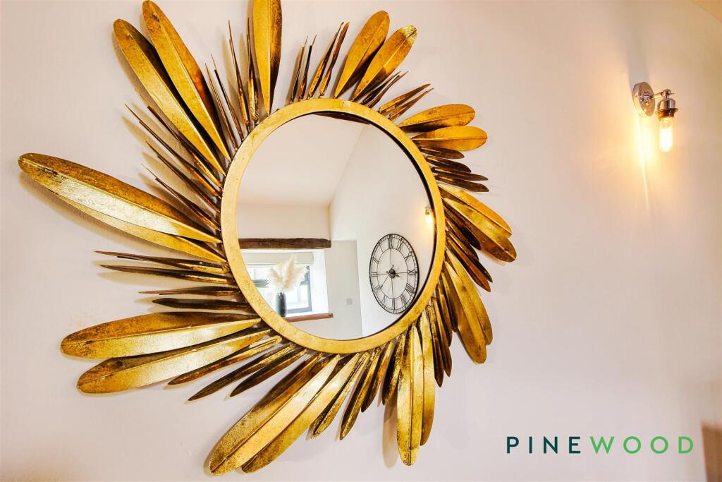 BARN/ANNEXE - LIVING ROOM