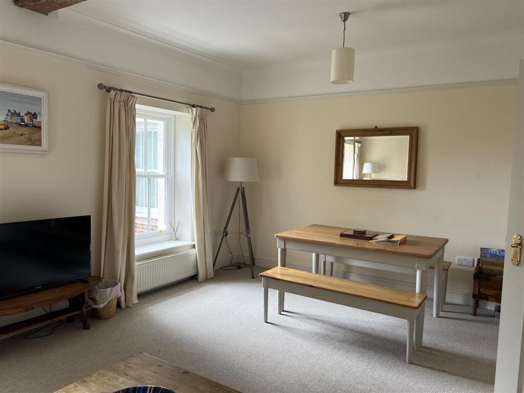 2024-04-25 12.49.09.jpg