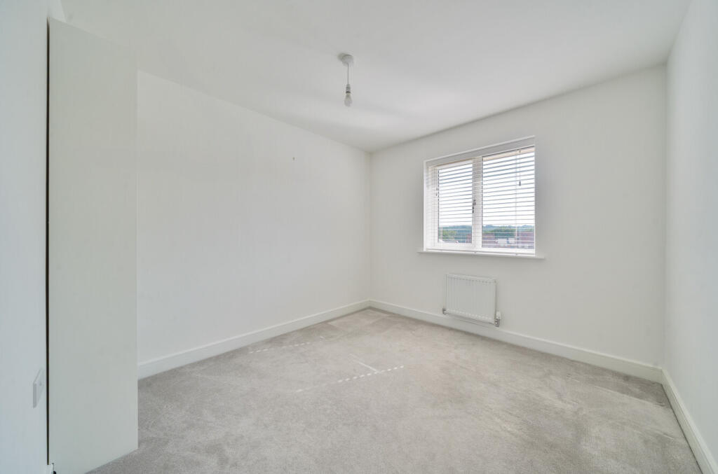 1337092-3-689b06d...