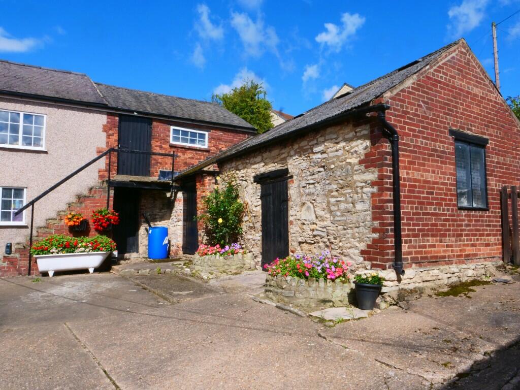 Outbuilding/store