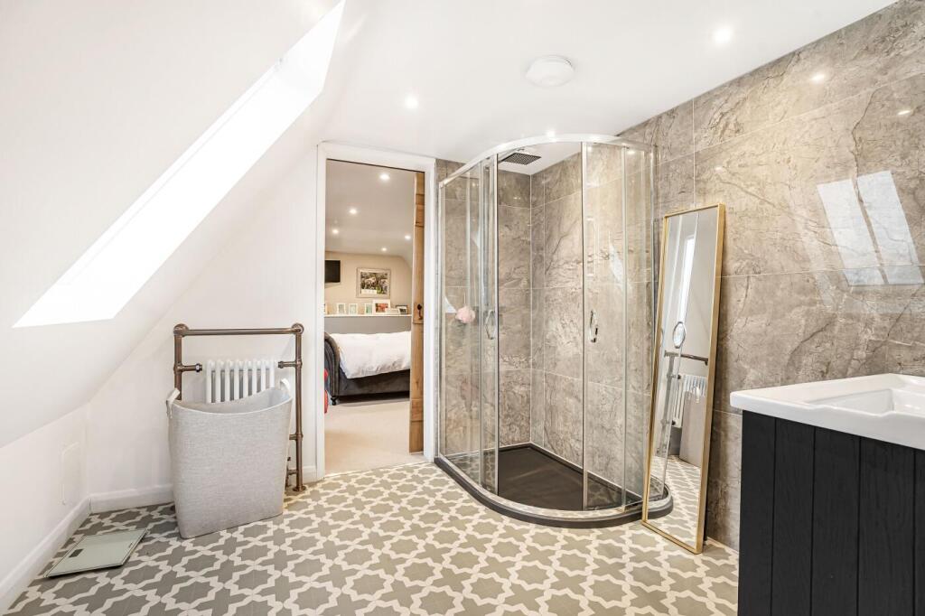 Barleymow, The Green