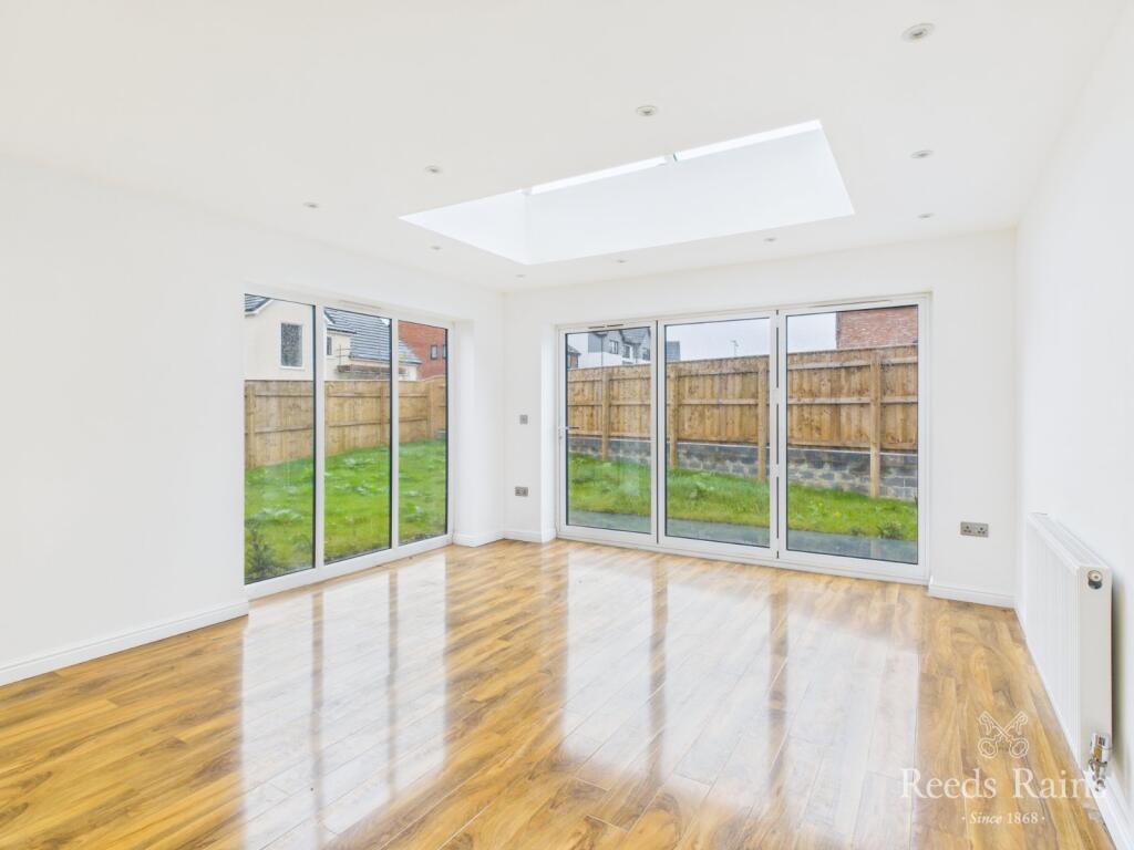Kitchen/Living Space