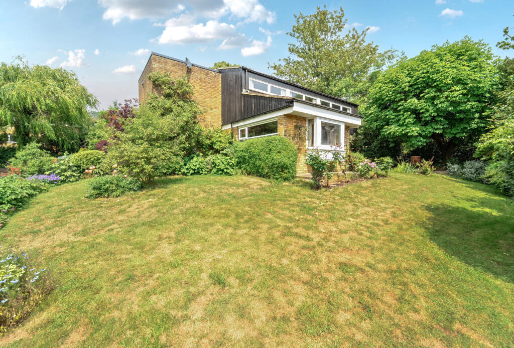 1304766-6-6846ed0...