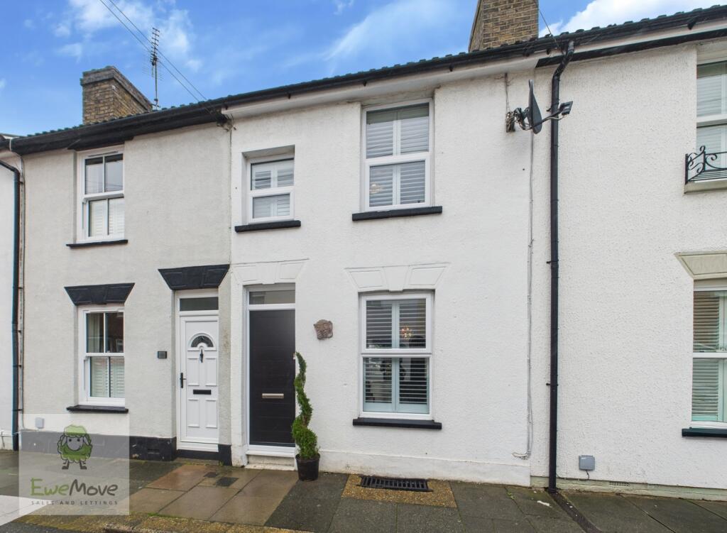 View Of The Front Of The Property