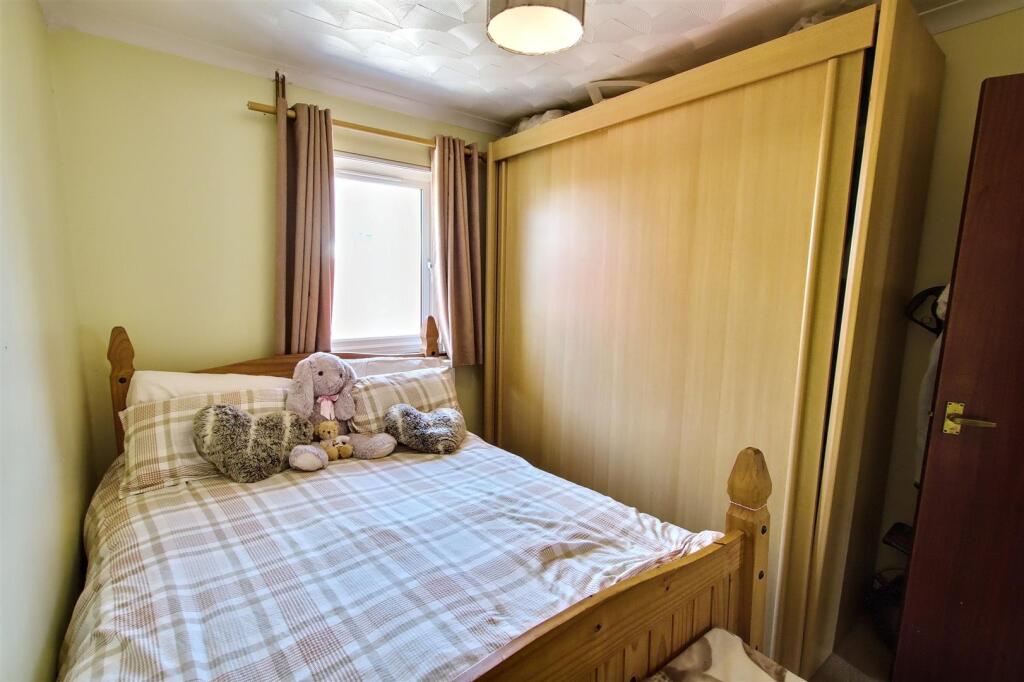 Ground floor Bedroom 1